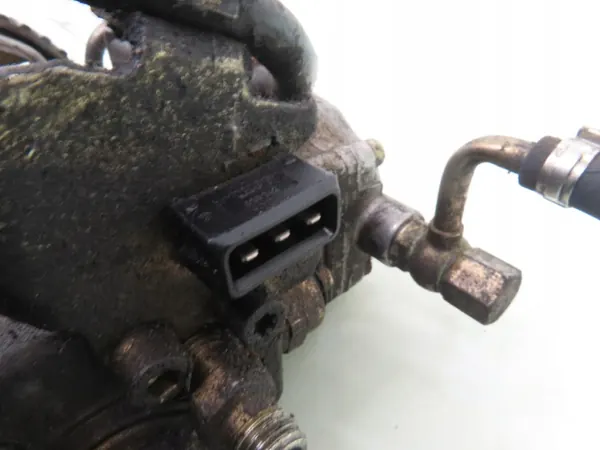Bomba de inyección OEM 0460404971 para VW usada image 6