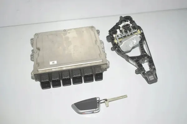 Ontstekingsset BMW 7 (G11, G12) 3.0L 195kw 2016 OEM 8598153 image 5