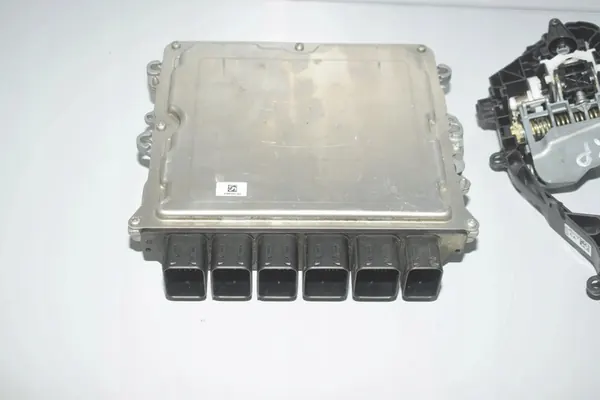 Ontstekingsset BMW 7 (G11, G12) 3.0L 195kw 2016 OEM 8598153 image 8