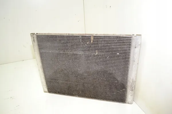 Radiador de agua BMW OEM 7519209 para Serie 5 E60/E61 image 5