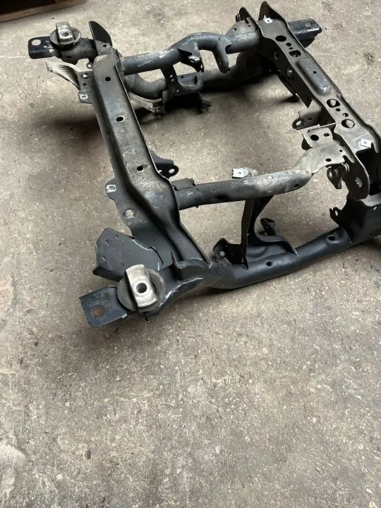UTO56875 Voorste hulpframe voor Mercedes-Benz GL X166 image 5
