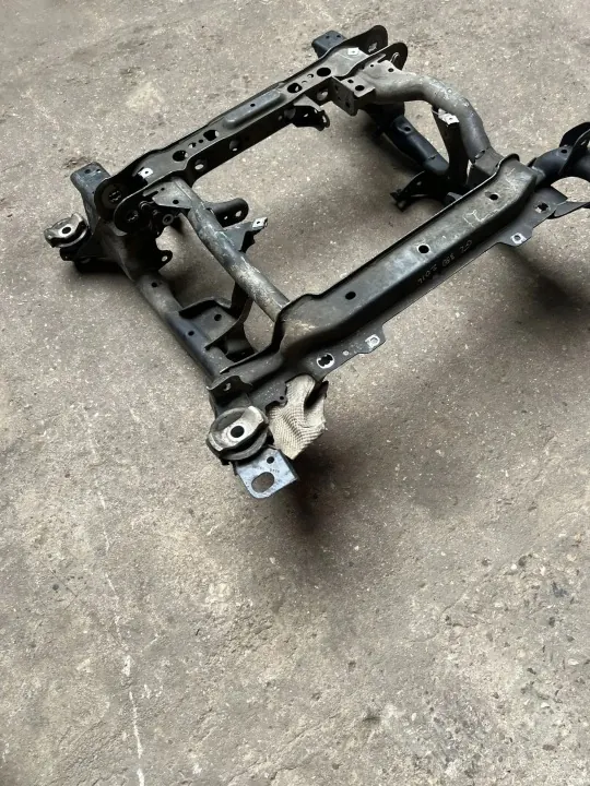 UTO56875 Voorste hulpframe voor Mercedes-Benz GL X166 image 6