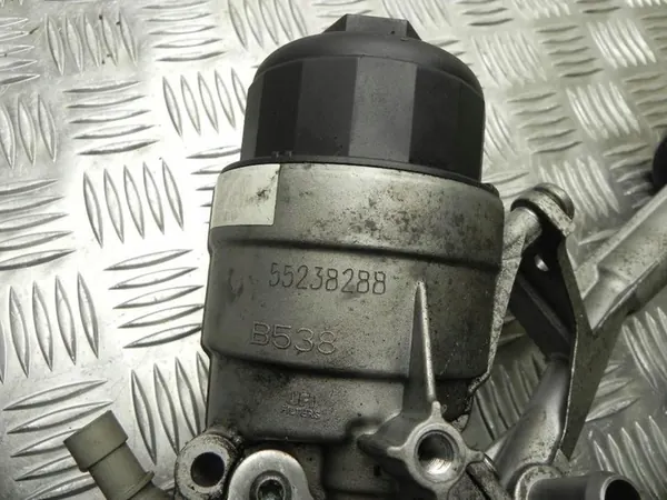 Oljefilterhus Fiat 500L 2013 55238288 image 4