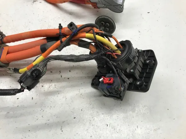 BYD SEAL Korkeajännitelatauspistoke OEM EKER-2106400 image 4