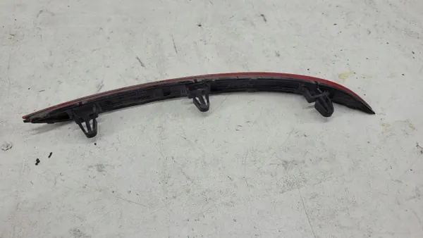 Refletor para-choques traseiro esquerdo OEM 5H0945105 VW Golf VIII image 6