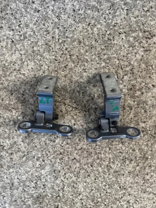 OEM 721-16 Linker Achterdeurscharnier Volvo XC60 II image 2