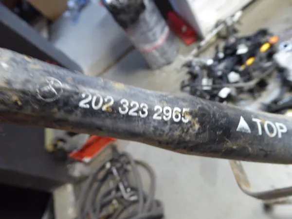 Voor Stabilisatorstang OEM 2023232965 C-Klasse W202 image 6