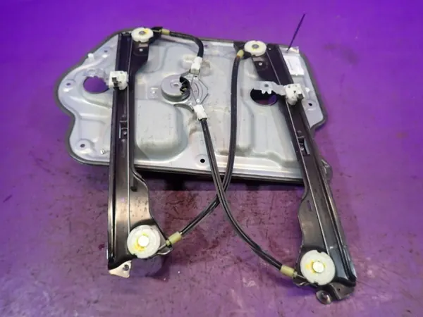 Regulador de janela dianteira direita Nissan Qashqai J10 80770JD00A image 4