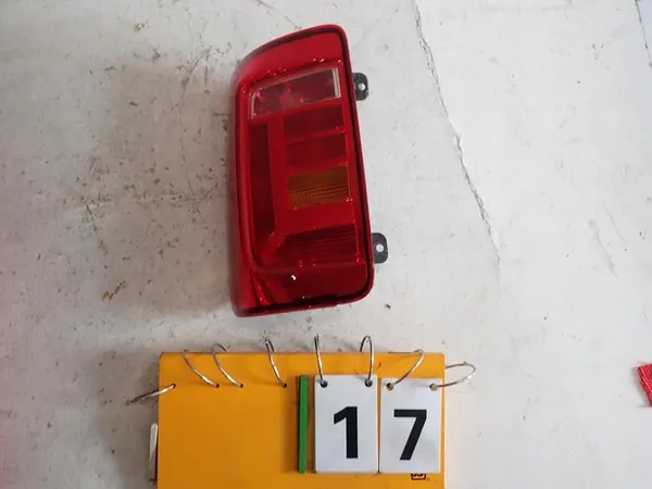 Lámpara trasera izquierda VW CADDY 2015- 2K1945095G image 2