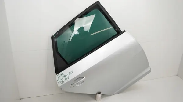 Puerta trasera derecha OEM 360199743 Seat Ibiza IV image 3