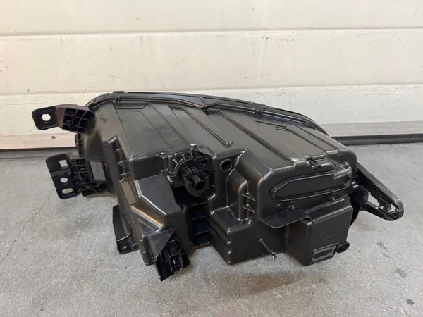 Linker FULL LED lamp Citroen C5 Aircross OEM 9835610380 image 3