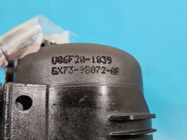 Kraftstofffiltergehäuse OEM IMPRK1545985 Jaguar XE image 7