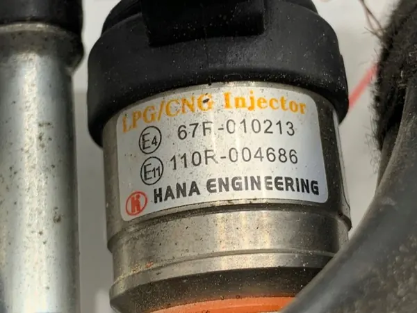 Inyector GLP OEM 67R-010213 - Estado Usado image 4