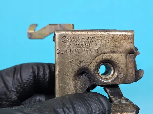 Türschloss Vorne Links VW Passat B3 image 3