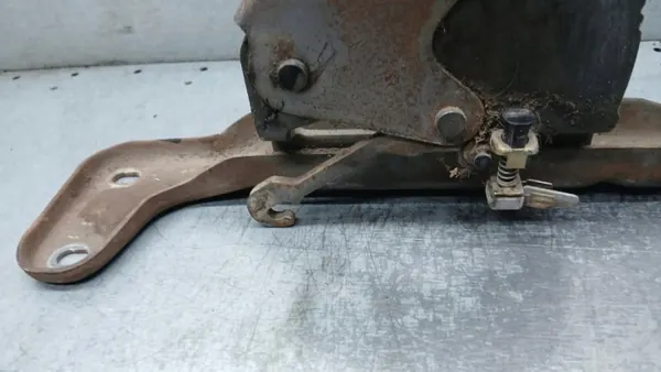 Handbromsspak OEM 7D1711301 för VW T4 2.5TDI image 4