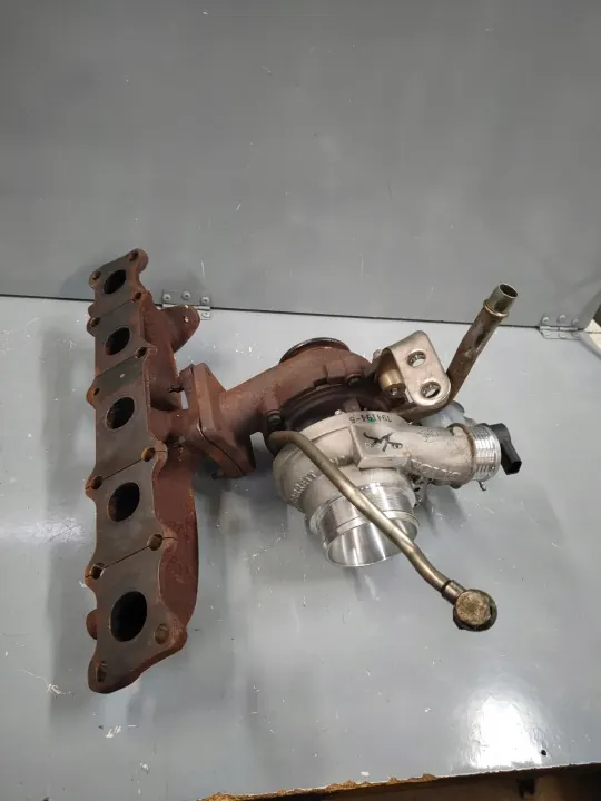 Turbocompresor Volvo OEM 31380220 para motor 2.0-D D3 image 9