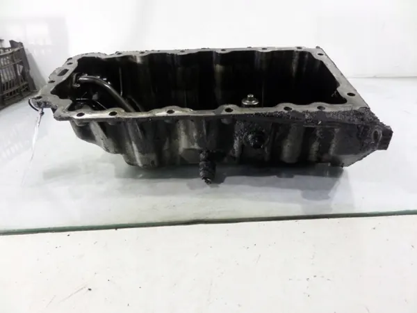 Cárter de aceite usado OEM 90400247 para Opel 2.0/2.2 DTL/DTI image 2