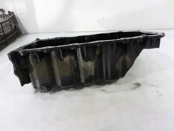 Cárter de aceite usado OEM 90400247 para Opel 2.0/2.2 DTL/DTI image 4