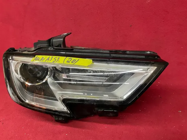 Faros Derecho Audi A3 S3 8V 2017- Lift Xenón OEM image 4