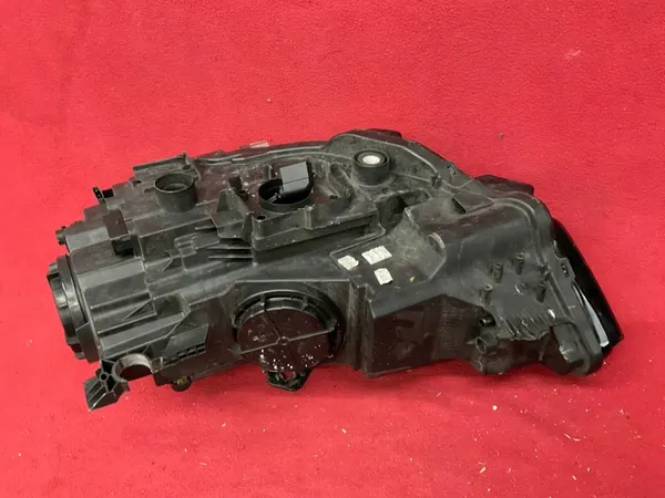 Faros Derecho Audi A3 S3 8V 2017- Lift Xenón OEM image 9