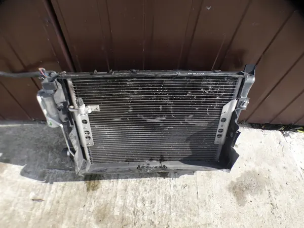 Kylfläkt Mercedes W168 1.4 Komplett image 4