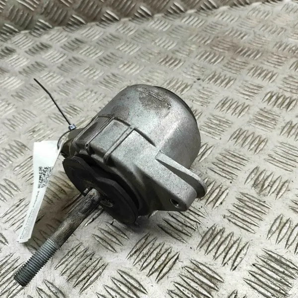 Porsche Moottorin Tuki Vasen Panamera 3.6L OE 94637505722 image 3