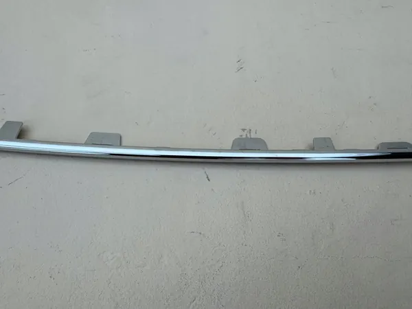 VW T5 Multivan Etupuskuri Kromilista 7E5853761 image 5