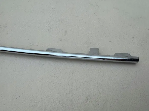 VW T5 Multivan Etupuskuri Kromilista 7E5853761 image 7