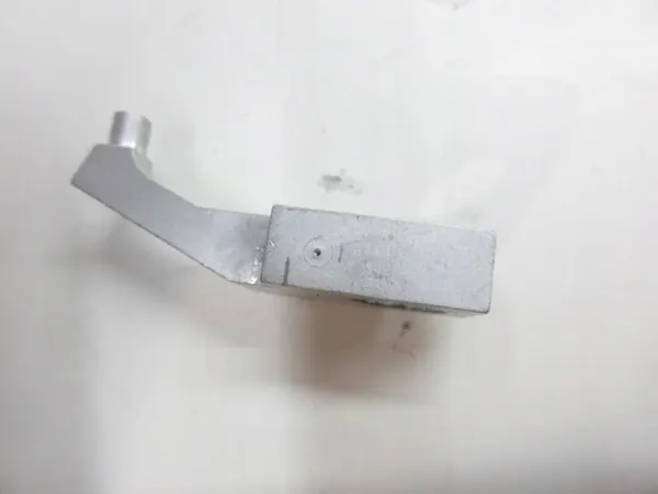 Oljesprutmunstycke OEM ESPACEIIIDYSZAOLEJU för Renault image 4
