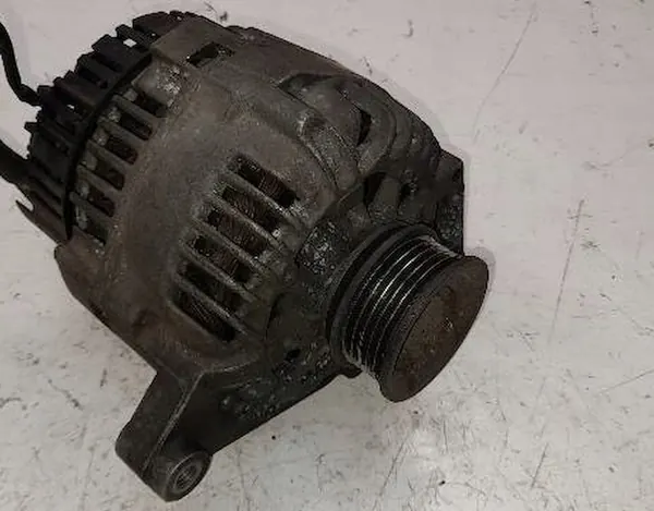 ALTERNATOR VOLKSWAGEN PASSAT B5 image 2