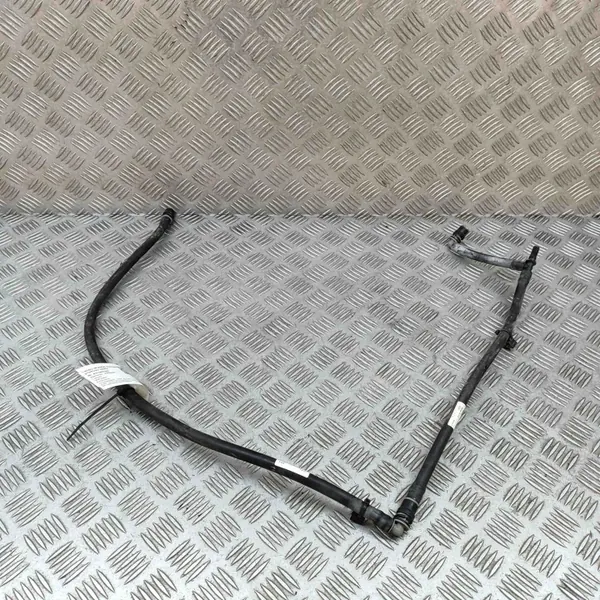 Tuyau lave-glace OEM 8T0955667D pour Audi A5 8T Lift image 2