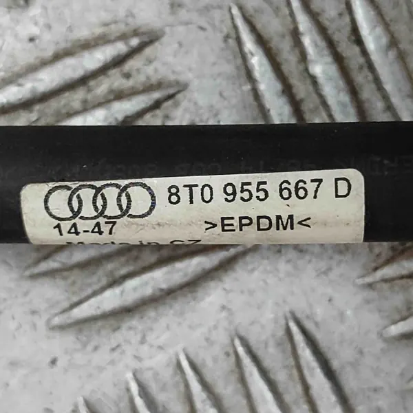 Tuyau lave-glace OEM 8T0955667D pour Audi A5 8T Lift image 7