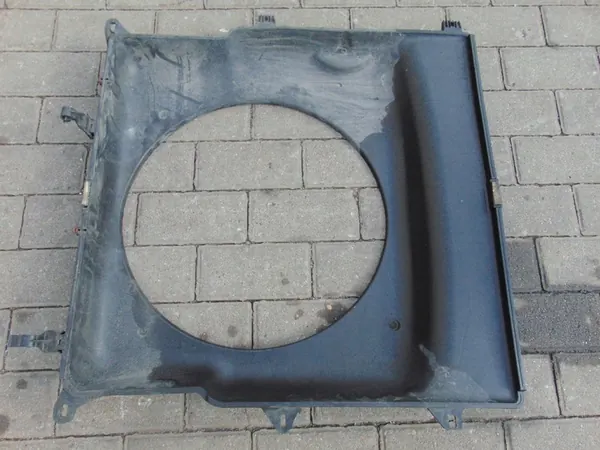 Iveco Daily 4 IV 3.0D jäähdyttimen tuulettimen kansi image 4