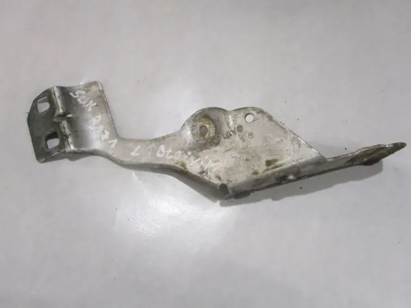 Support de garde-boue avant gauche OEM A1716203114 Mercedes SLK image 4