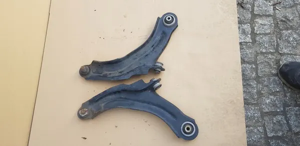 Braccio di Controllo Anteriore Sinistro o Destro RENAULT ZOE II 545042644R image 6