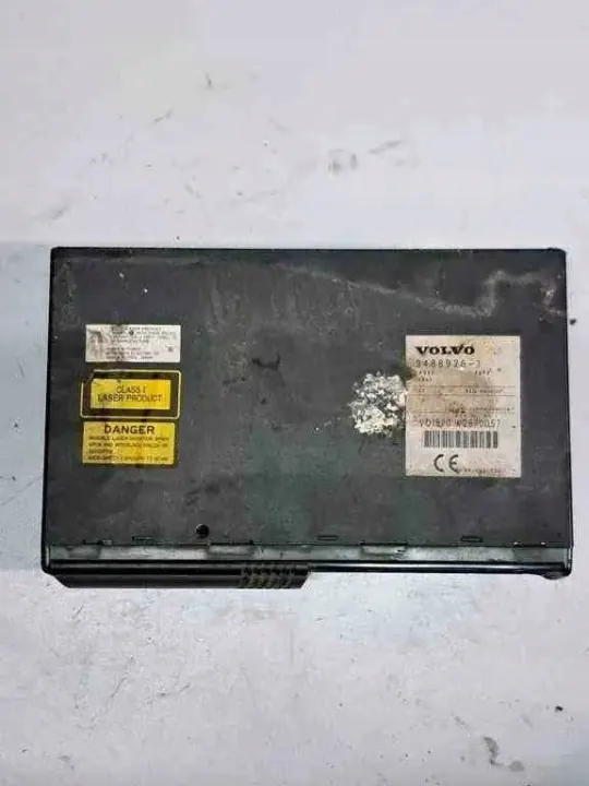 Begagnad Volvo CD-byttare OEM 1808 för XC70 II 2.4L Diesel image 3