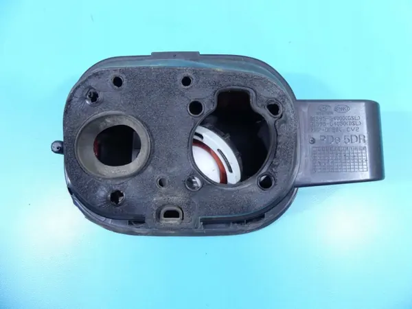 Hyundai Polttoainelippa OEM 81595-G4000 Käytetty image 4