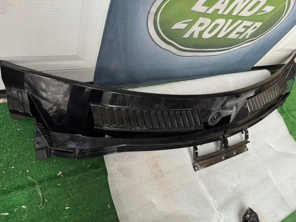 Junta de parabrisas Land Rover Defender OEM L8B2021B44EG image 3