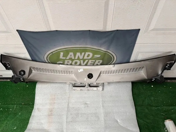 Junta de parabrisas Land Rover Defender OEM L8B2021B44EG image 4