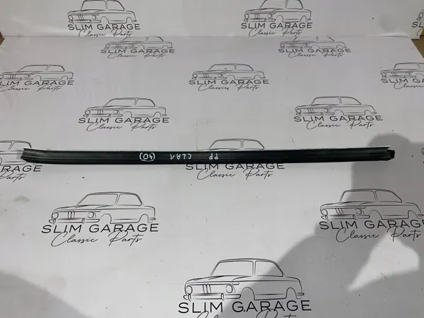BMW AWD43 Deur Raamlijst Rechts Voor Binnen image 3