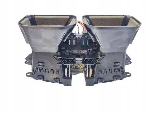 Grille de ventilation centrale Mercedes Classe E W212 OEM A2128302854 image 9
