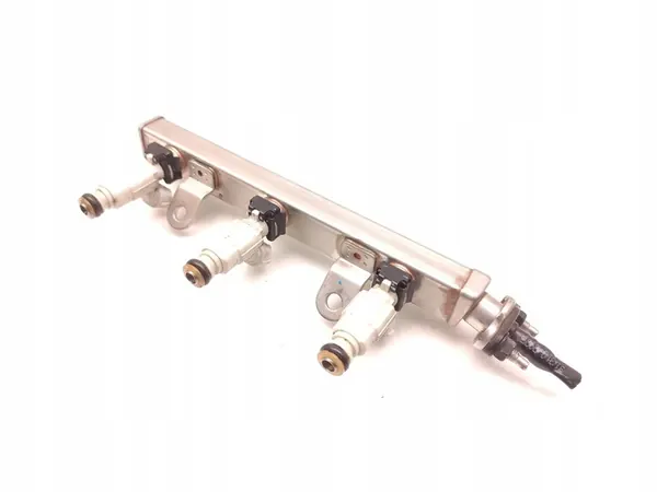 Conjunto de Inyectores Hyundai i10 1.0 Gasolina 35310-03BB0 image 2