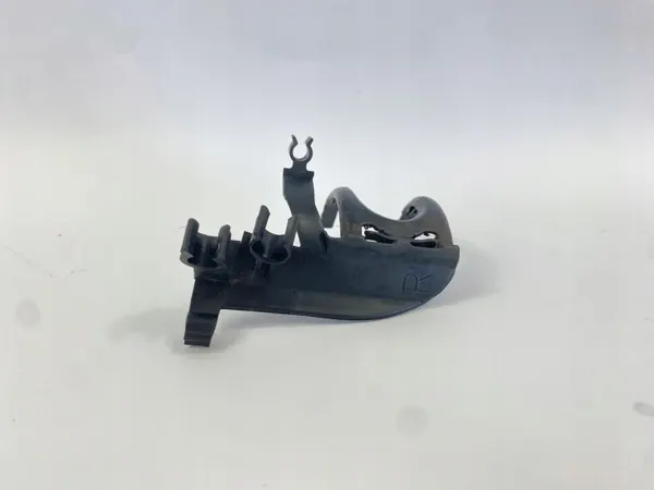 Kabelhållare Mercedes W124 OEM 1245461743 Höger image 4