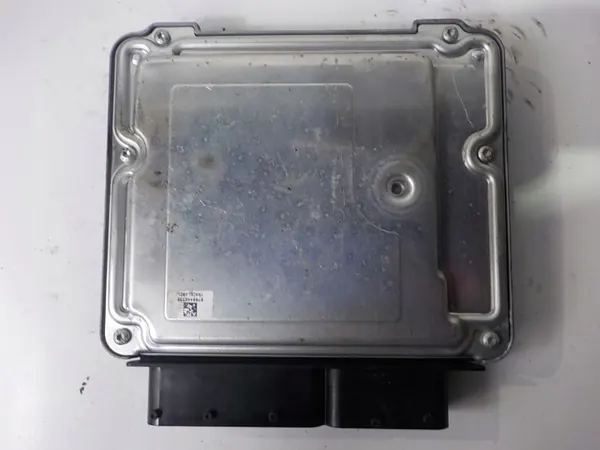Motorstyrenhet OEM 03C906056CK för VW Golf 1.6 image 3