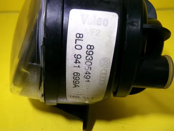 FARO DE NEBLINA ESQUERDO AUDI A3 8L LIFT 8L0941699A image 5
