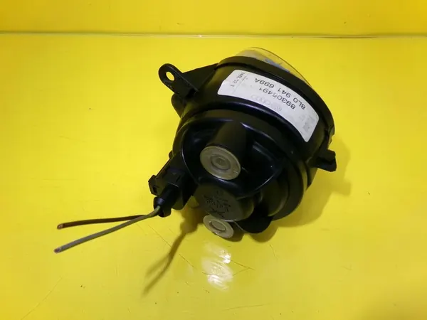 FARO DE NEBLINA ESQUERDO AUDI A3 8L LIFT 8L0941699A image 9