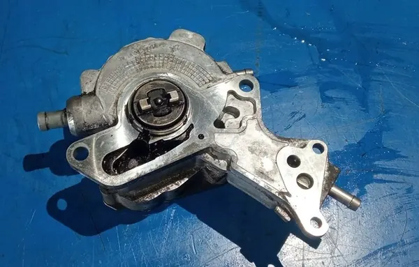 Volkswagen OE 038145209E Bränslepump image 5