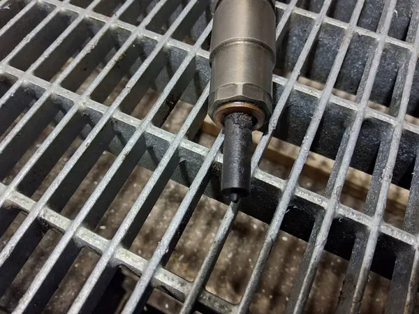 Rampa iniezione carburante 2.0 TDI Audi VW Seat Skoda OEM image 3