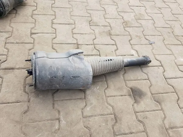 Audi A8 D4 09-13 Luftfeder Rechts Hinten OEM 4H0616002N image 3