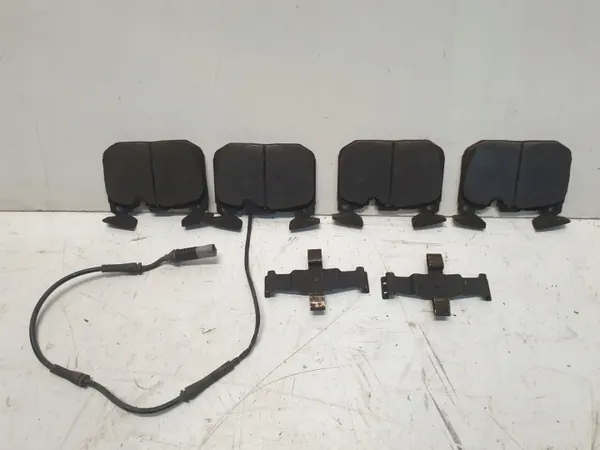 Bremsbeläge vorne OEM 2284969 für BMW M3 M4 F80 F82 F87 image 2